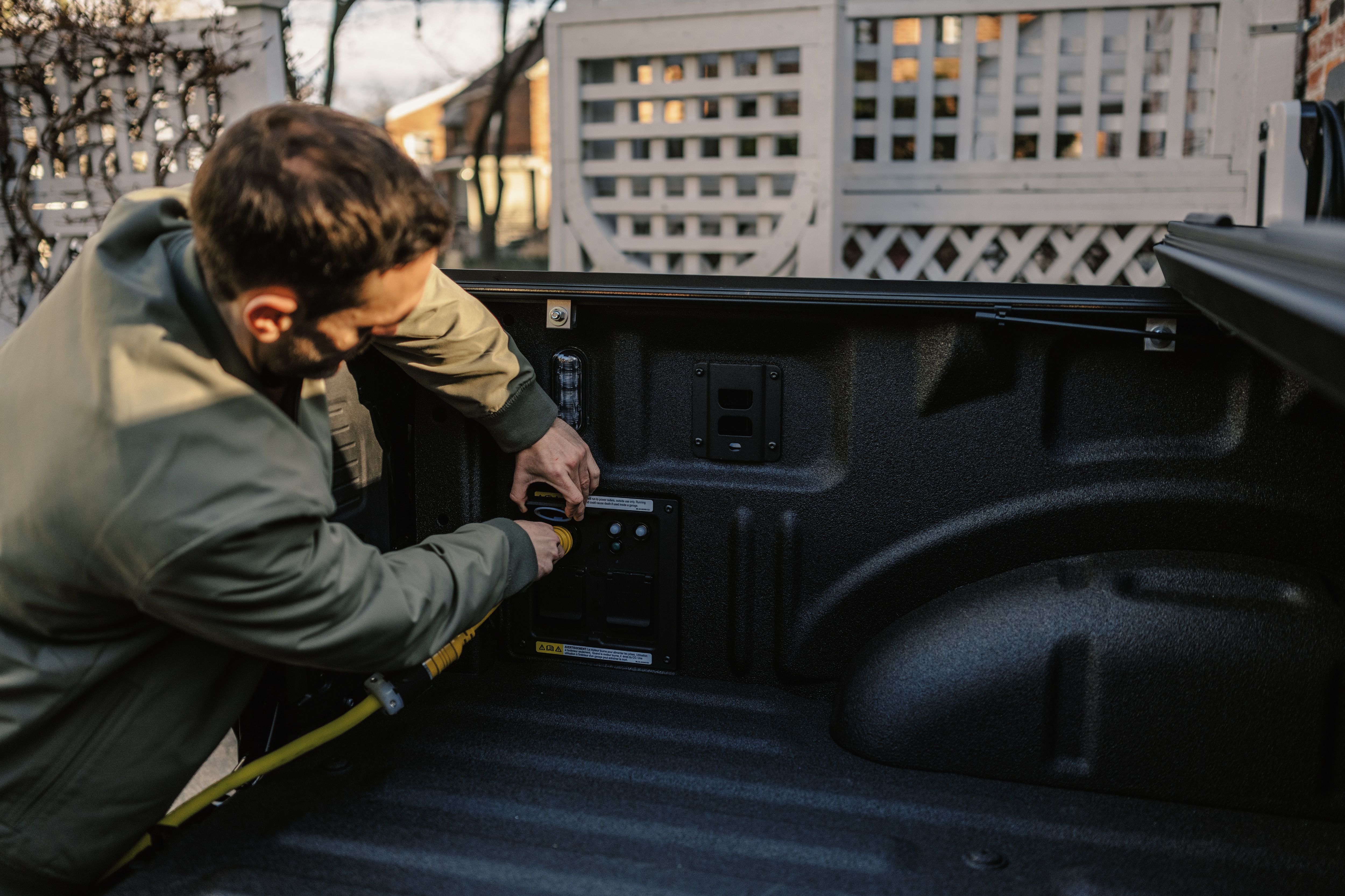 The Ford vehicle connector is a 12”, Ford-specific cable that makes the GenerLink transfer switch compatible with the 240V Pro Power Onboard outlet on Ford F-150 PowerBoost Hybrid and F-150 Lightning trucks. 